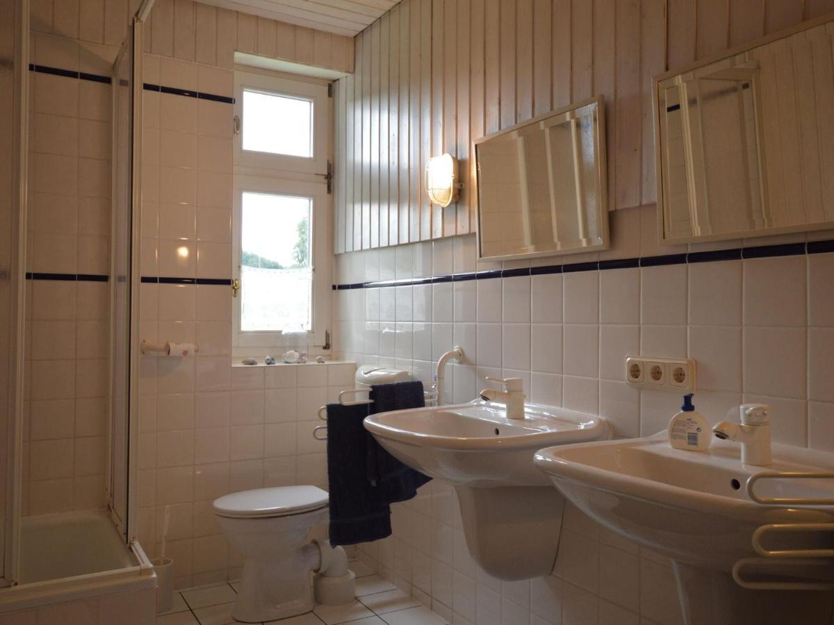 Cozy Holiday Home In Neuendorf With Garden Exteriör bild